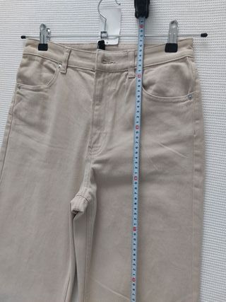 Pantalón ancho beige