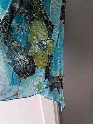 Vestido de playa floral talla 44