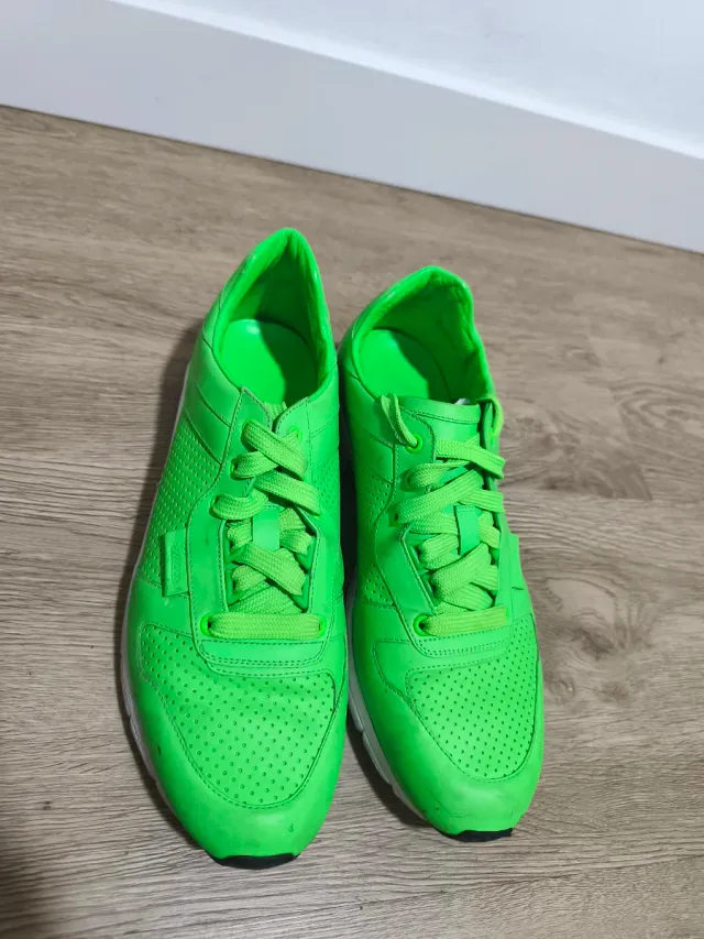 Deportivas Gucci piel Hombre verde neon