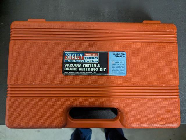 Kit Tester Vuoto e Spurgo Freni Sealey