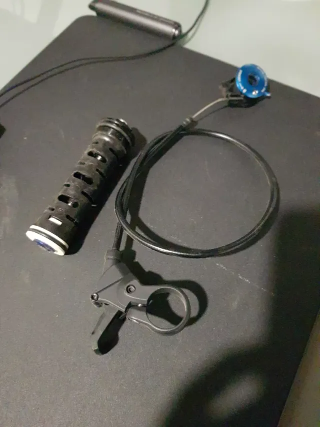 Accesorio Kit RockShox SID bloqueo remoto mando