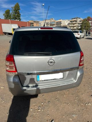 Opel Zafira 2009