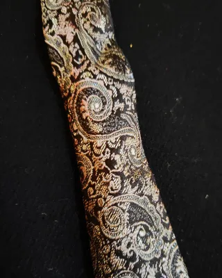 Cravatta argento vintage seta