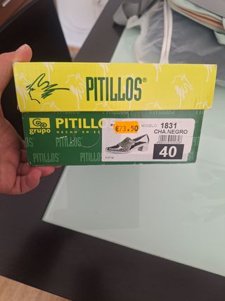 Zapatos Pitillos Talla 40 Negros