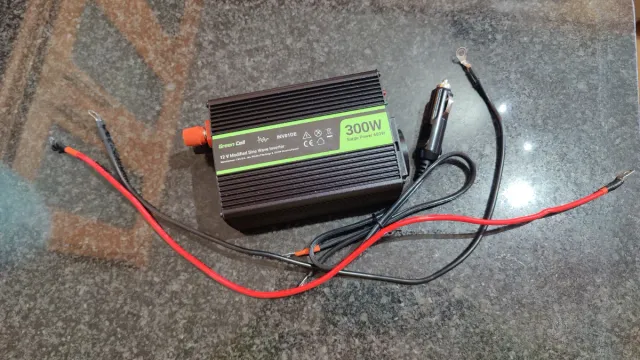 Inversor Green Cell 300W 12V a 220/230V
