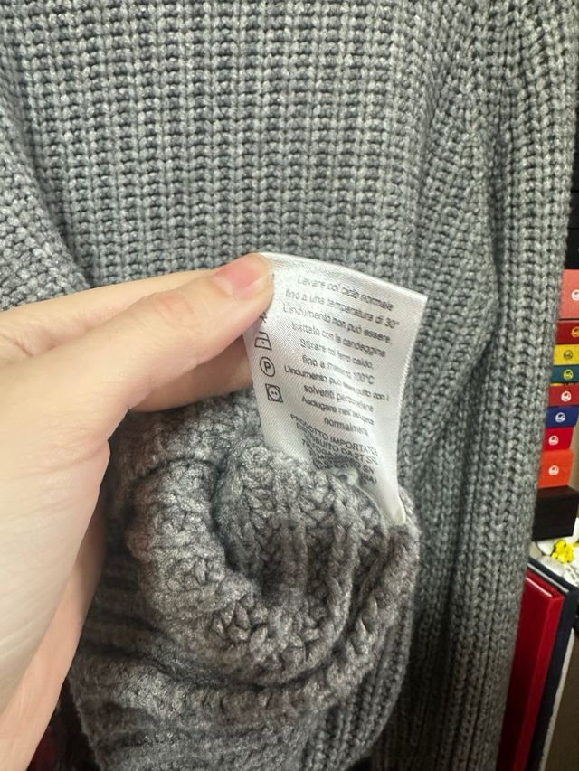 Maglione collo alto effetto maglia