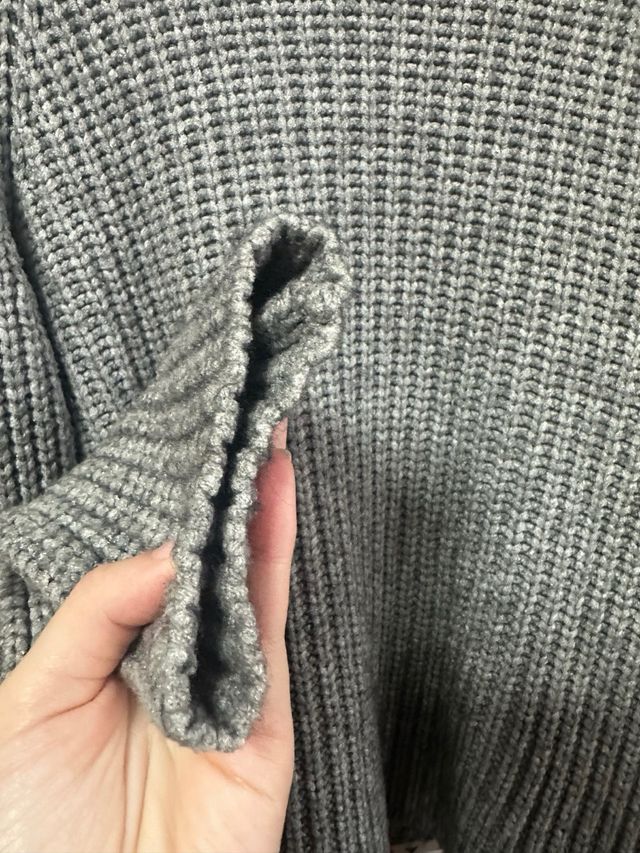 Maglione collo alto effetto maglia