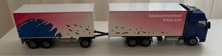 Camión Volvo FH-16 520 XL Globetrotter 1/50
