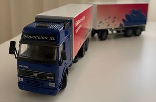 Camión Volvo FH-16 520 XL Globetrotter 1/50