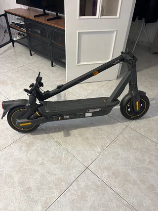 Patinete Eléctrico Segway Ninebot Max G2