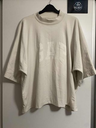 Yzy x Gap Balenciaga Camiseta Beige