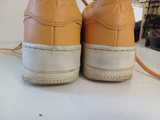 Nike Air Force 1 Naranja Talla 40