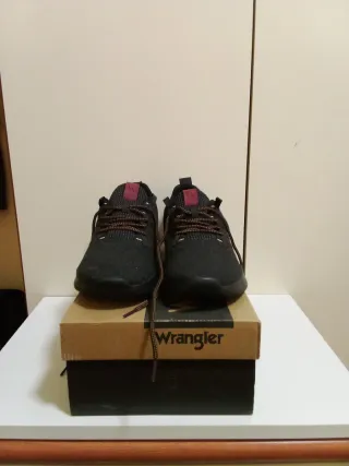 Scarpe da uomo Wrangler nere taglia 42