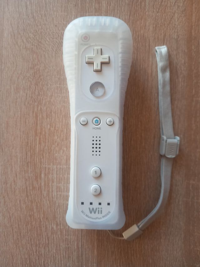 Wii Motion Plus Originale con custodia e cinturino