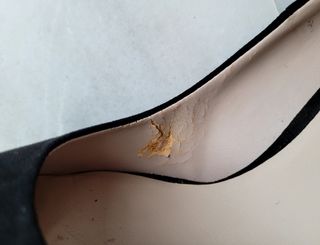 ZAPATOS NEGROS TACÓN ALTO ZARA.