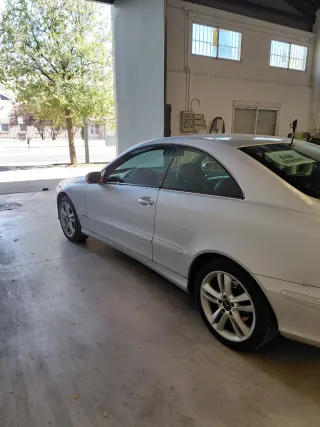 Mercedes-Benz  CLK 2006
