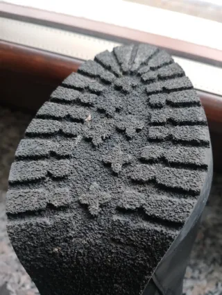 Stivali con tacco alti neri