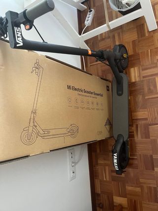 Patinete Eléctrico Xiaomi Mi Essential