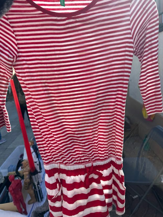 Vestido niña Benetton rayas rojas talla 5-6