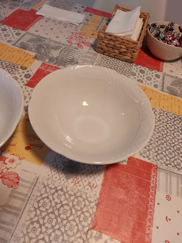 2 Boles Grandes / Fruteros Porcelana Blanca