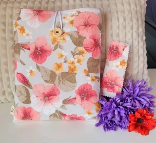 Funda para libros y marcapáginas floral