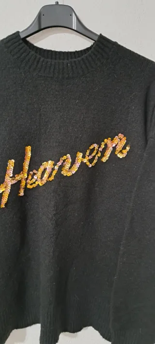 Jersey ASOS negro con lentejuelas doradas