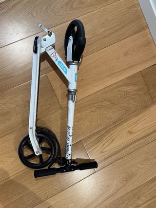 Patinete Oxelo blanco