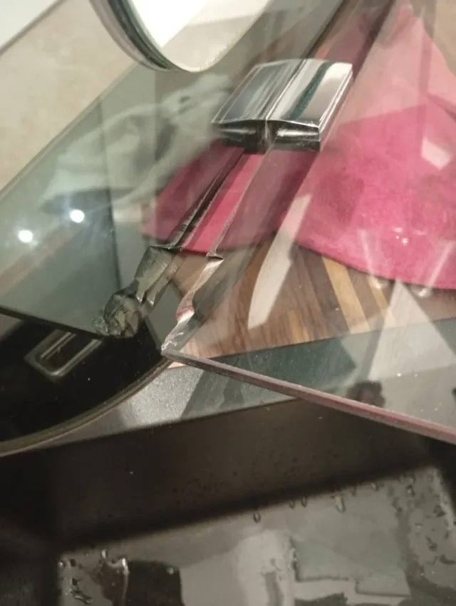 Espejo de baño con luz.