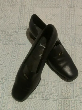 Zapatos azul marino oscuro mujer Paco Herrero.Basi