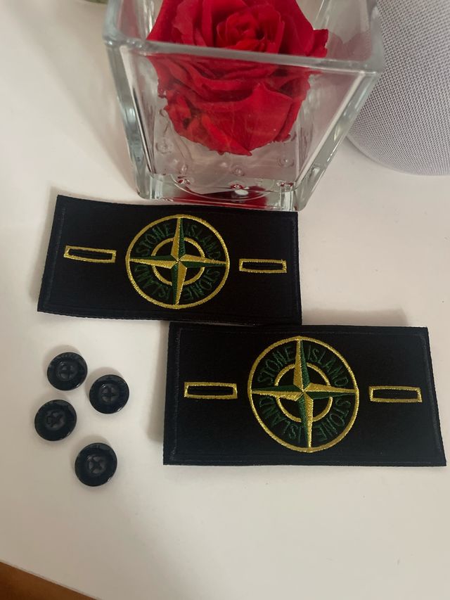 2 Patch Stone Island + bottoni