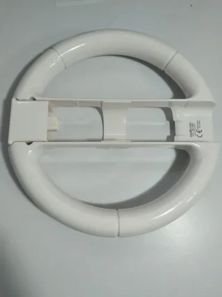 Lote Wii: Volante y 2 Juegos