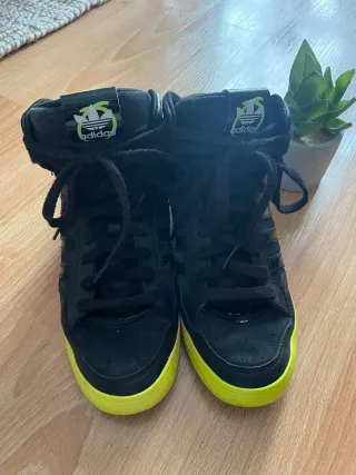 Zapatillas Adidas Extaball W.