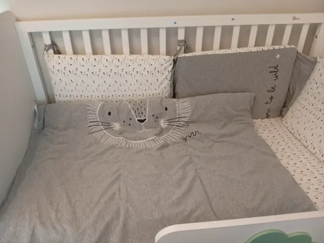 Cuna convertible en cama 1.40m