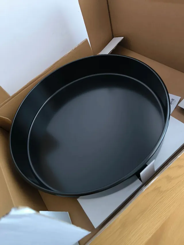 Mesa auxiliar IKEA Kulturskog nueva