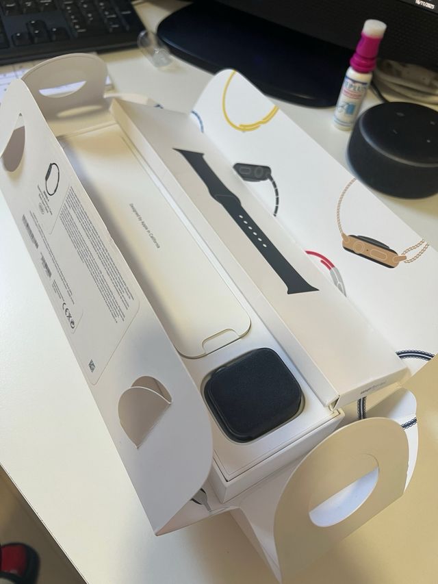 Apple Watch Series 4 44mm Space Gray