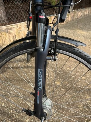 Bicicleta Híbrida Focus