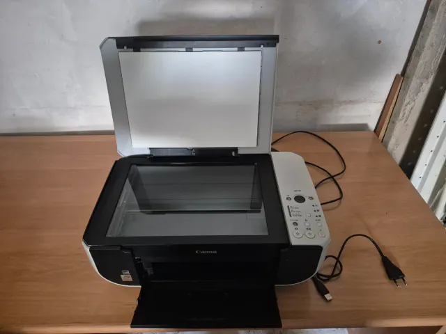 Stampante multifunzione Canon nera WIFI