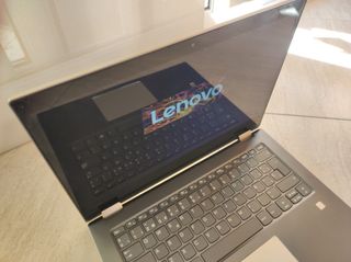 Lenovo Yoga 520-14IKB i5-7200U 8GB 1TB W10