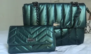 Bolso y cartera Lacoste verde brillante