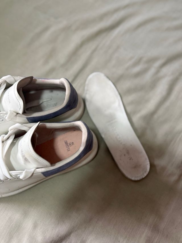 Alexander McQueen Zapatillas Blancas y Azules