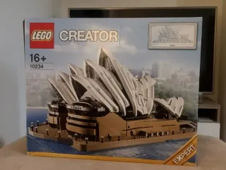 LEGO Creator 10234 Sydney Opera House completo