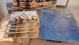 LEGO Creator 10234 Sydney Opera House completo