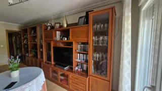 Mueble de salón de madera