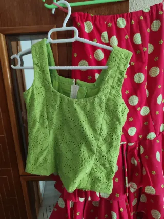 Traje Flamenco Falda y Top Lunares