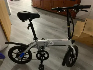 Bicicleta Eléctrica Plegable Plata