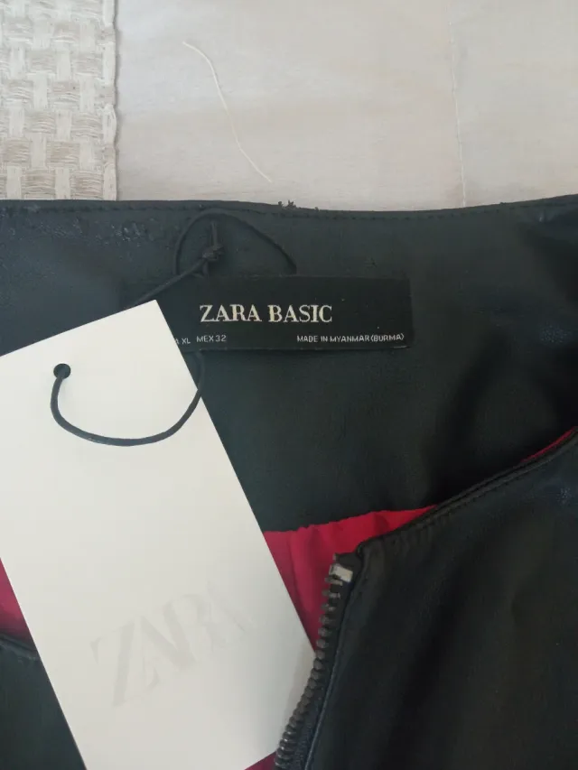 Cazadora de cuero negra mujer