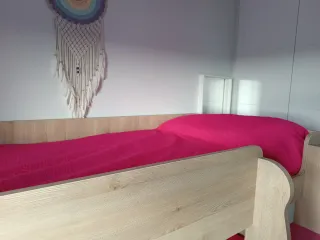 Litera madera y rosa con cajones - última semana