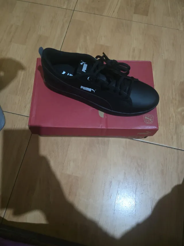 Zapatillas Puma Negras Nuevas en Caja