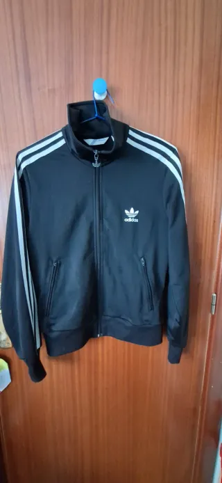 Sudadera Adidas Unisex Talla 42 (talla M)