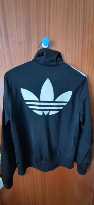 Sudadera Adidas Unisex Talla 42 (talla M)